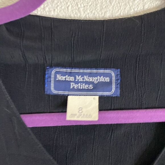 Norton McNaughton-black button up blouse -size 8 petite - Picture 2 of 6